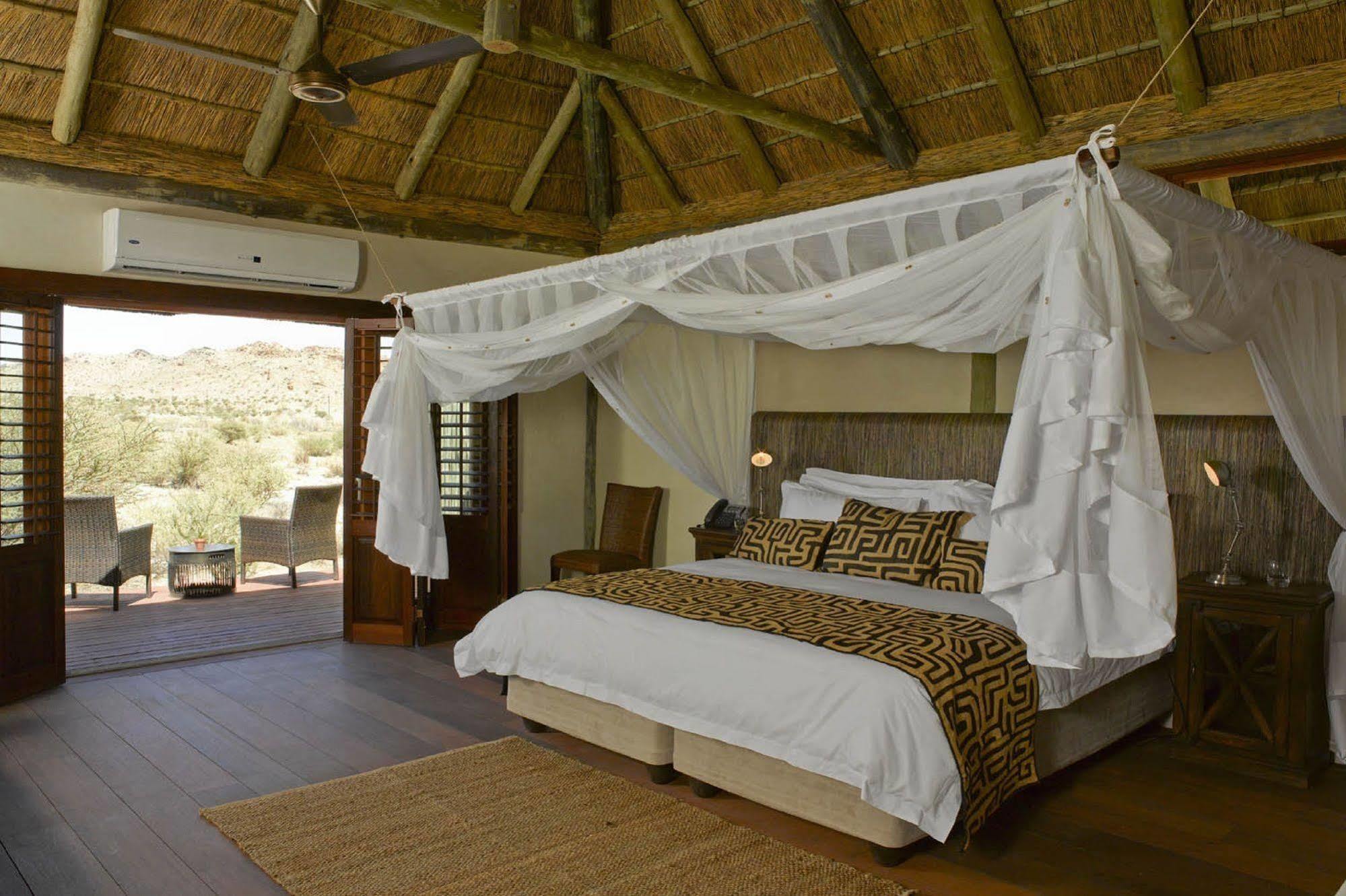 Tutwa Desert Lodge Augrabies Екстер'єр фото